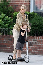 Kate Hudson вместе с сыном